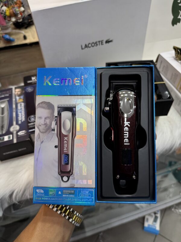 ماكينة حلاقة 💇‍♂️