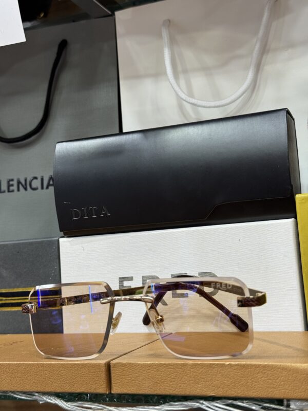 نظارات رجالية (ماركات عالمية)