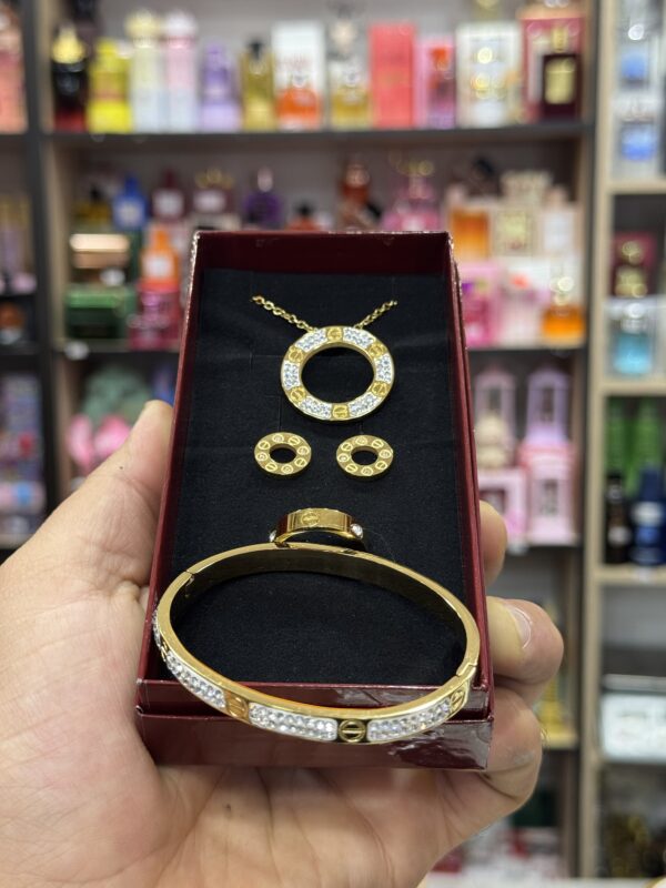 Parire Aci inoxydable ✅