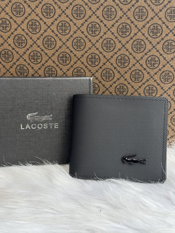 محفظة نقود (جلد) +  بواط ✅